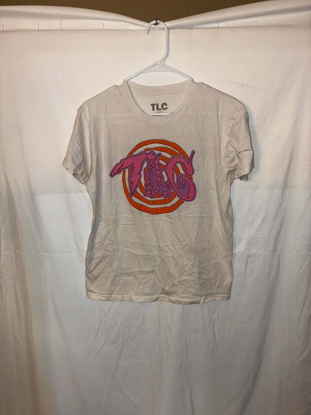 Vintage Style TLC Band 'No Scrubs' Logo Graphic White T-Shirt